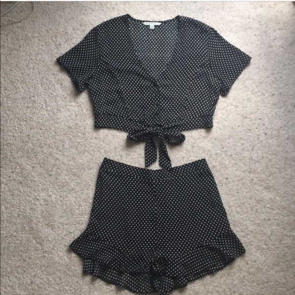 Two piece set - Picture 1 of 2